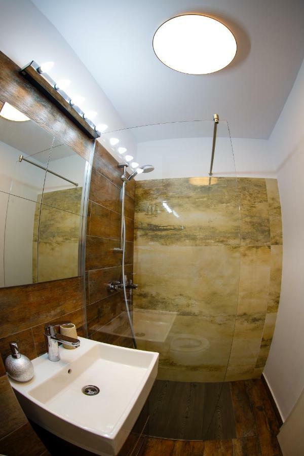 Ramino Apartments Sibiu Eksteriør billede
